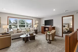 674 Jutland Ave, Shakopee, MN 55379 - Photo 5