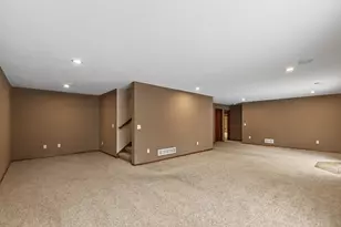 674 Jutland Ave, Shakopee, MN 55379 - Photo 29