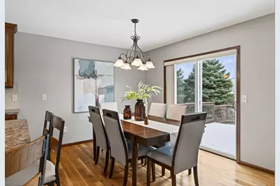 674 Jutland Avenue, Shakopee, MN 55379 - Photo 9