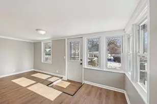 3413 Dupont Ave N, Minneapolis, MN 55412 - Photo 7