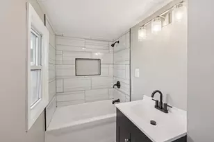 3413 Dupont Ave N, Minneapolis, MN 55412 - Photo 25