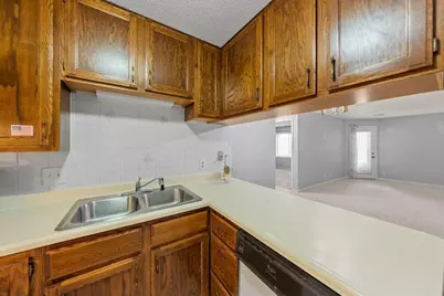 742 County Road F W #1002, Shoreview, MN 55126 - Photo 13