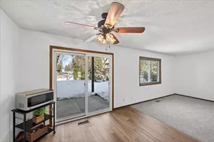 4372 Buckingham Ct, Vadnais Heights, MN 55127 - Photo 17