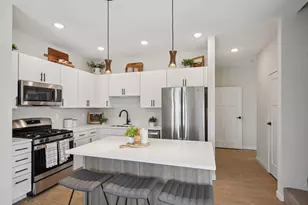 4750 Ironwood Cir, Medina, MN 55359 - Photo 11