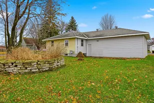 302 Minnesota Ave E, Minnesota Lake, MN 56068 - Photo 19