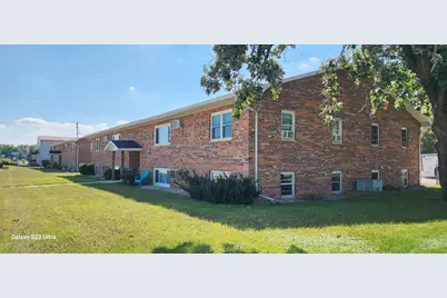 114 Lake Avenue S #14, Spicer, MN 56288 - Photo 1