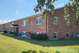 114 Lake Ave S, Spicer, MN 56288 - Photo 1