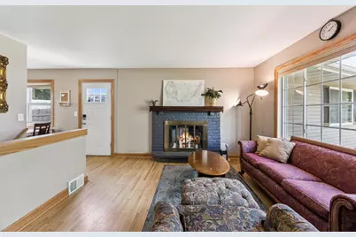 7825 58th Place N, Crystal, MN 55428 - Photo 7