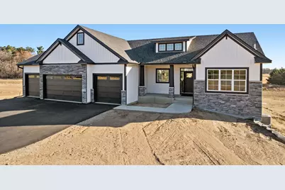 21207 Tippecanoe Street NE, East Bethel, MN 55011 - Photo 3