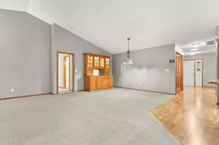 1578 Alvina St, Red Wing, MN 55066 - Photo 19