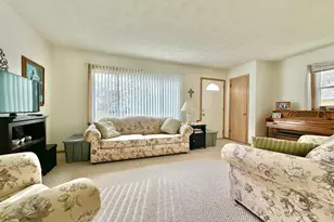 6116 Ridge Dr, Woodbury, MN 55125 - Photo 13