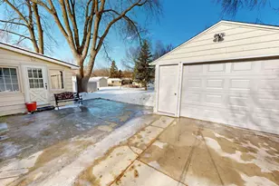 1204 Willmar Ave SW, Willmar, MN 56201 - Photo 35