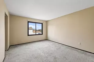 605 Portland Dr E, Burnsville, MN 55337 - Photo 19