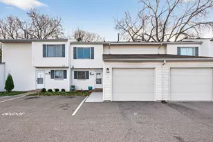 605 Portland Dr E, Burnsville, MN 55337 - Photo 3