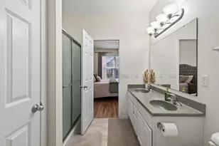 9767 Picket Dr, Eden Prairie, MN 55347 - Photo 15