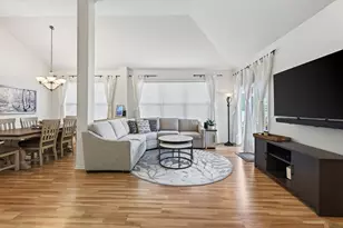 9767 Picket Dr, Eden Prairie, MN 55347 - Photo 7