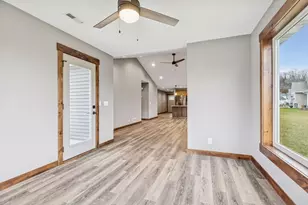 2870 Coventry Cir, River Falls, WI 54022 - Photo 19