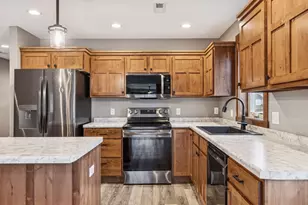 2870 Coventry Cir, River Falls, WI 54022 - Photo 5