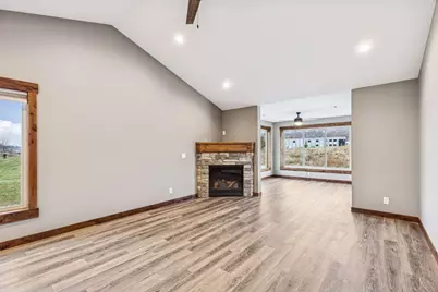 2870 Coventry Circle, River Falls, WI 54022 - Photo 15