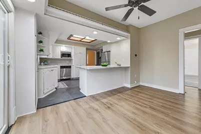 605 10th Avenue NW, Austin, MN 55912 - Photo 9