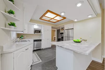 605 10th Avenue NW, Austin, MN 55912 - Photo 11