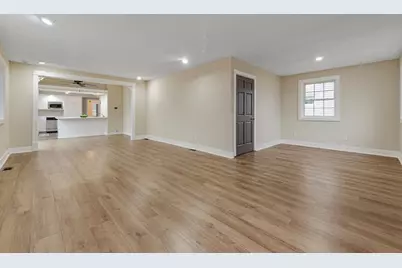 605 10th Avenue NW, Austin, MN 55912 - Photo 5