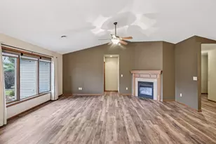 3415 Cambridge Pl, River Falls, WI 54022 - Photo 7