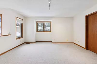 491 Sterling Street S, Maplewood, MN 55119 - Photo 13