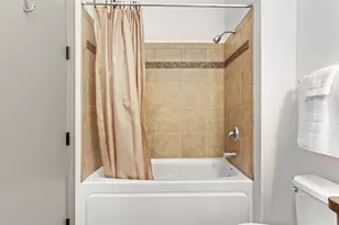 240 Spring St, Saint Paul, MN 55102 - Photo 25