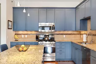 240 Spring St, Saint Paul, MN 55102 - Photo 9