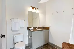 240 Spring St, Saint Paul, MN 55102 - Photo 25