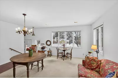 2218 Mount View Avenue, Minneapolis, MN 55405 - Photo 7