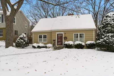 2218 Mount View Avenue, Minneapolis, MN 55405 - Photo 1