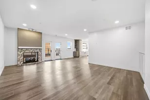 412 5th St N, Fargo, ND 58102 - Photo 13