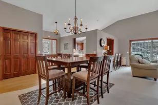 706 24th St SE, Willmar, MN 56201 - Photo 9