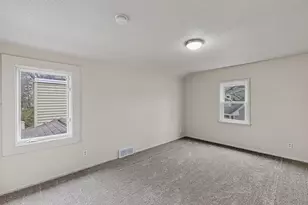 1605 22nd St NW, Rochester, MN 55901 - Photo 17