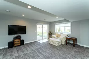 2743 Pinewood Ridge Dr SE, Rochester, MN 55904 - Photo 21