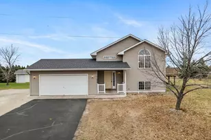 11242 Laura Cir, Becker, MN 55308 - Photo 5
