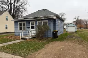 536 Cedar Ave, Westbrook, MN 56183 - Photo 1