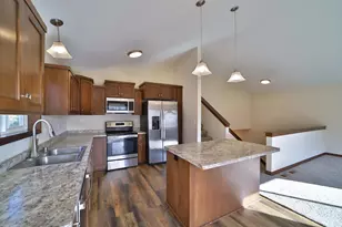 978 York Ct, Brainerd, MN 56401 - Photo 3