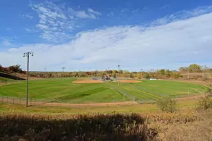 5000 Malibu Dr, Edina, MN 55436 - Photo 57