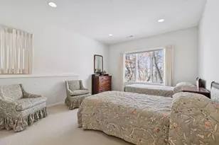 5000 Malibu Dr, Edina, MN 55436 - Photo 47