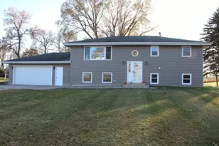 13657 180th St, Hutchinson, MN 55350 - Photo 1