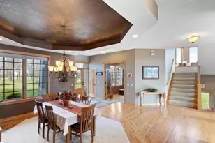 19099 Highview Ct, Prior Lake, MN 55372 - Photo 5