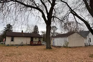 1367 Skillman Ave E, Maplewood, MN 55109 - Photo 5