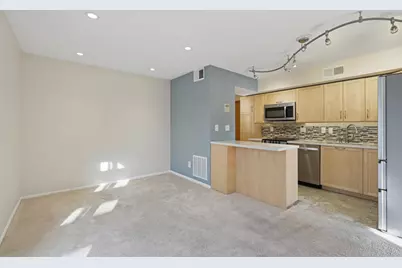 1261 Cleveland Avenue N #2A, Saint Paul, MN 55108 - Photo 9