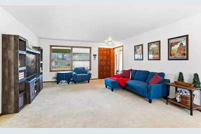 209 13th Street NE, Owatonna, MN 55060 - Photo 7