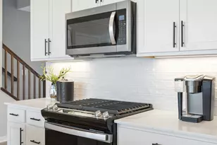 12840 Sawyer Ln, Rogers, MN 55374 - Photo 3