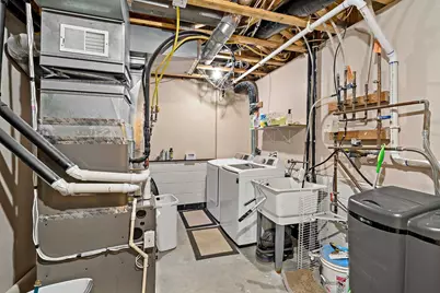 981 Farmers Ridge Trail, Belle Plaine, MN 56011 - Photo 33