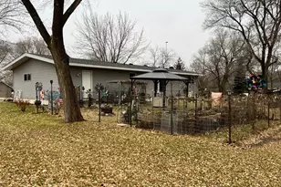 8042 Meades Addn Dr SE, Alexandria, MN 56308 - Photo 5